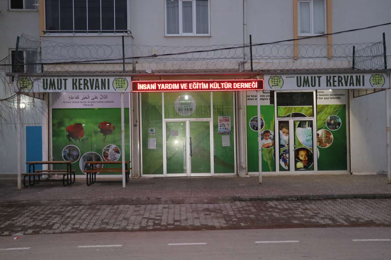 Gaziantep Umut Kervanı ihtiyaç sahibi ailelere gıda yardımında bulundu